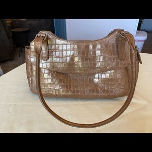 Gold shoulder purse